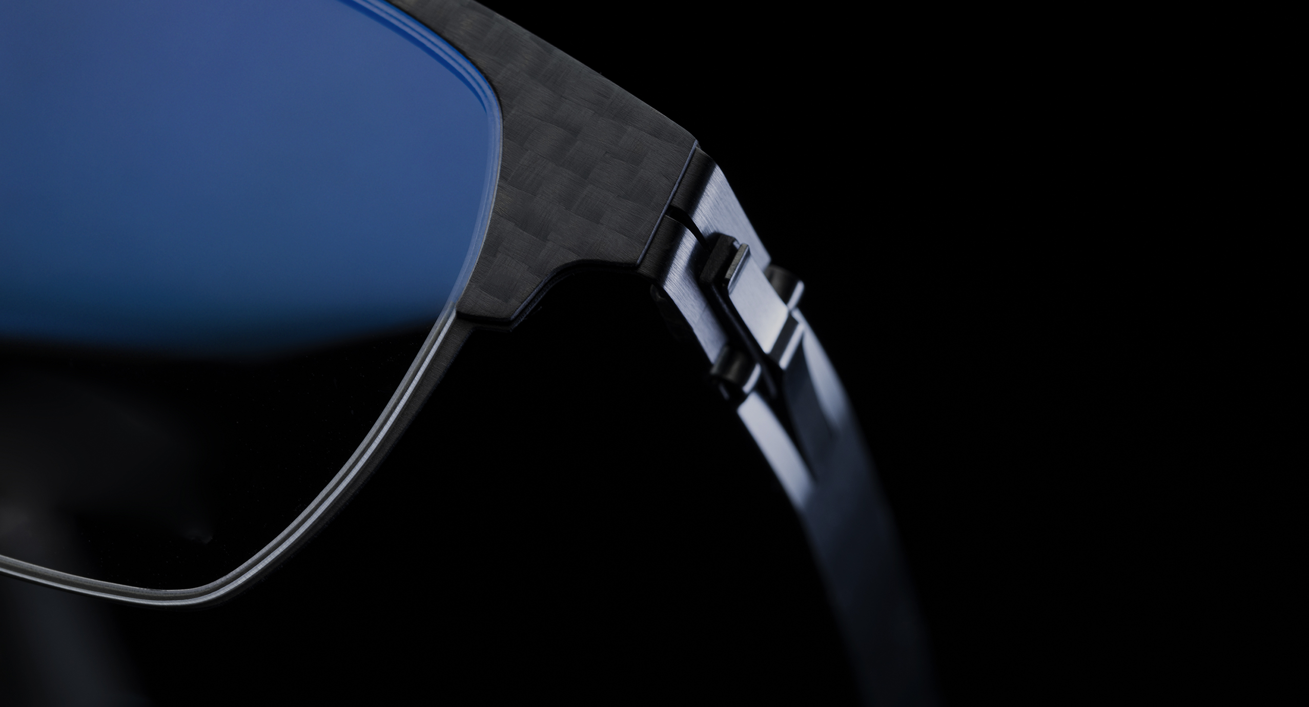 Close-up of OVVO eyewear with Diamond-like Carbon coating for ultimate scratch resistance.